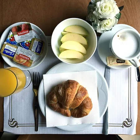 Jonquera Hotel 3*