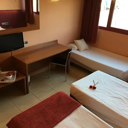 Jonquera Hotel 3*