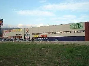 Jonquera מלון 3*